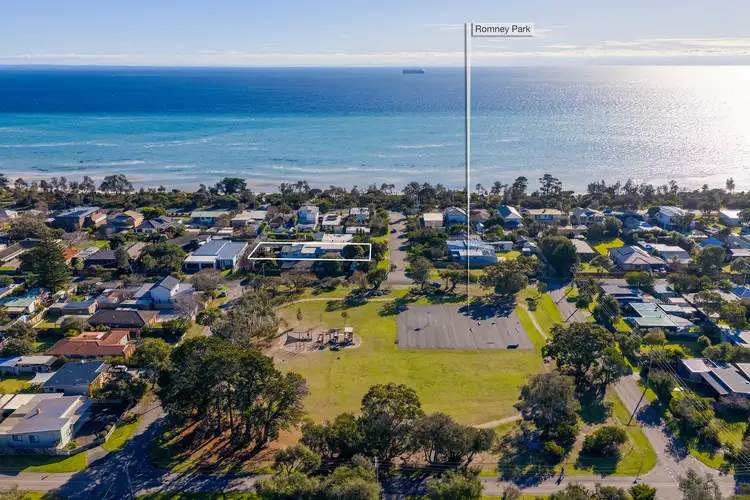 Second view of Homely house listing, 6 Romney Avenue, Tootgarook VIC 3941