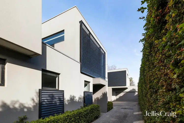 Main view of Homely townhouse listing, 2/8 Deborah Avenue, Bentleigh East VIC 3165