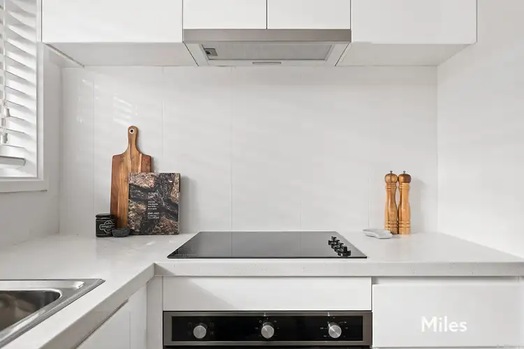 Fifth view of Homely apartment listing, 12/37 Grange Road, Fairfield VIC 3078