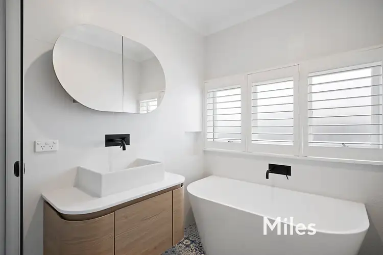 Fifth view of Homely house listing, 213 Waterdale Road, Ivanhoe VIC 3079