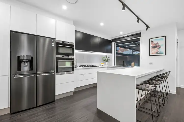 Second view of Homely house listing, 2/172 Atherton Road, Oakleigh VIC 3166
