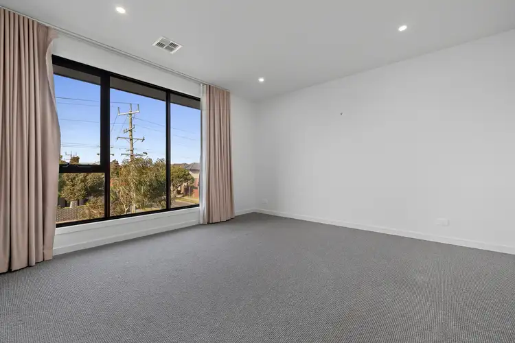 Fifth view of Homely townhouse listing, 1/75 Macrina Street, Oakleigh East VIC 3166