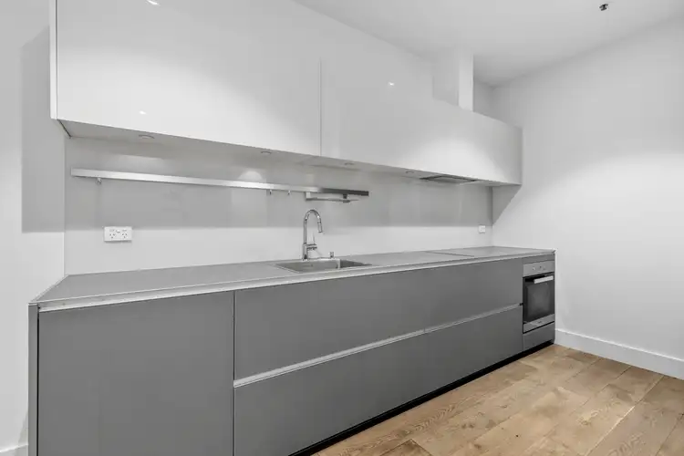 Fifth view of Homely apartment listing, 910/14 Queens Road, Melbourne VIC 3004