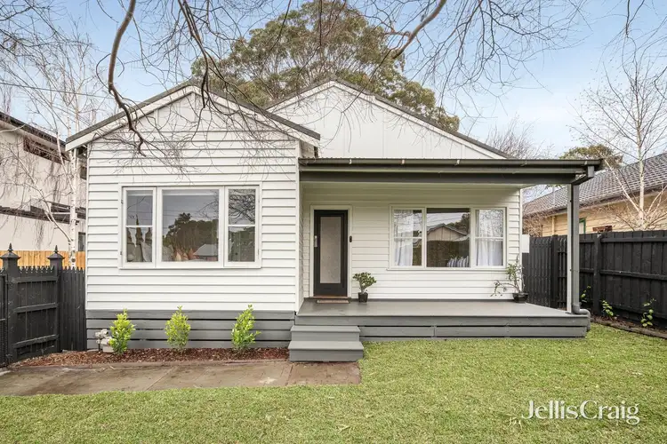 11 Bendigo Street, Cheltenham VIC 3192