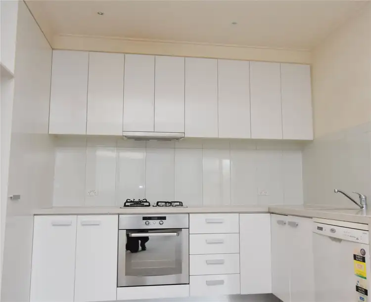 Third view of Homely apartment listing, 3/46 Clarendon Street, Southbank VIC 3006