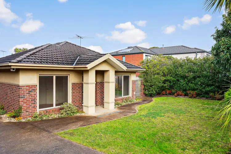 Main view of Homely unit listing, 1/10 Montgomery Avenue, Mount Waverley VIC 3149