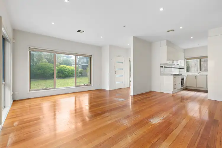 Fourth view of Homely unit listing, 1/10 Montgomery Avenue, Mount Waverley VIC 3149