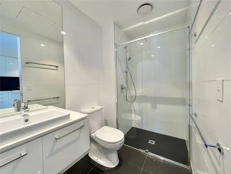 Fifth view of Homely apartment listing, 4403/1 Balston Street, Southbank VIC 3006