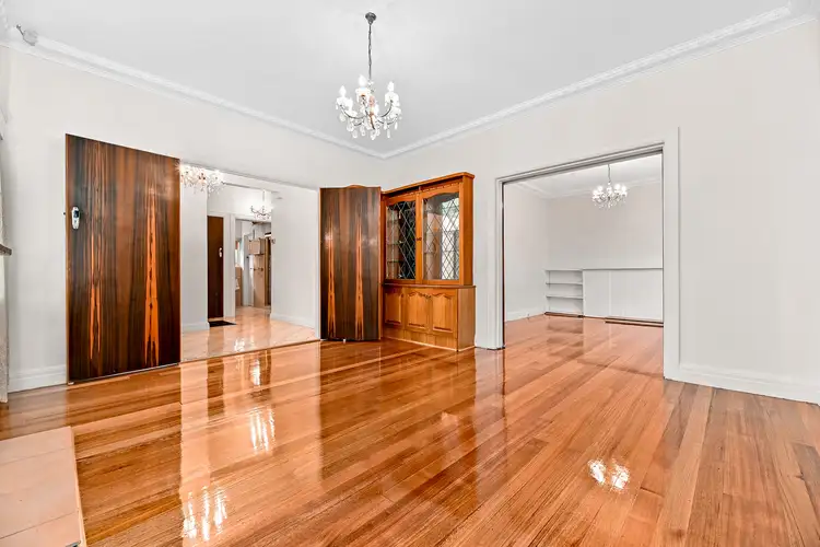247 Warrigal Road, Burwood VIC 3125