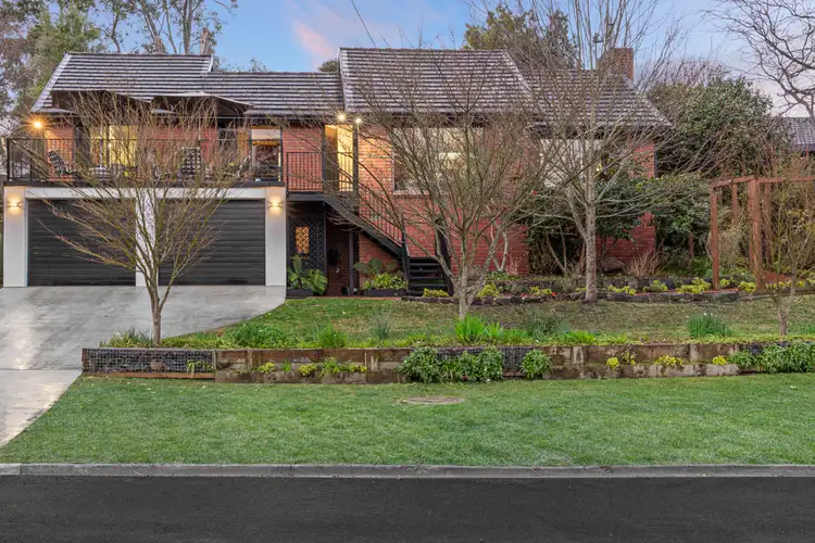 6 Mount Helen Avenue, Mount Helen VIC 3350