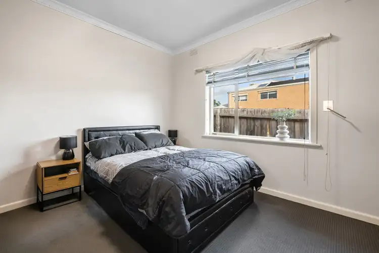 Fifth view of Homely house listing, 4 Sunnyside Road, Mount Waverley VIC 3149