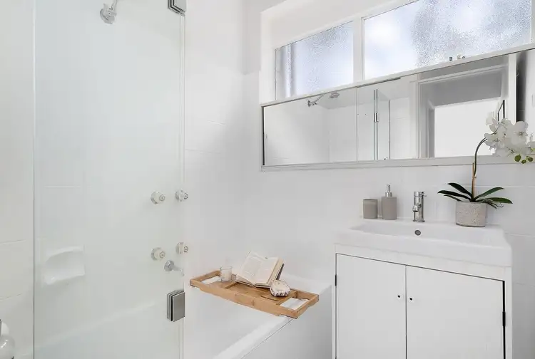 Fourth view of Homely apartment listing, 5/56 Byron Street, Elwood VIC 3184