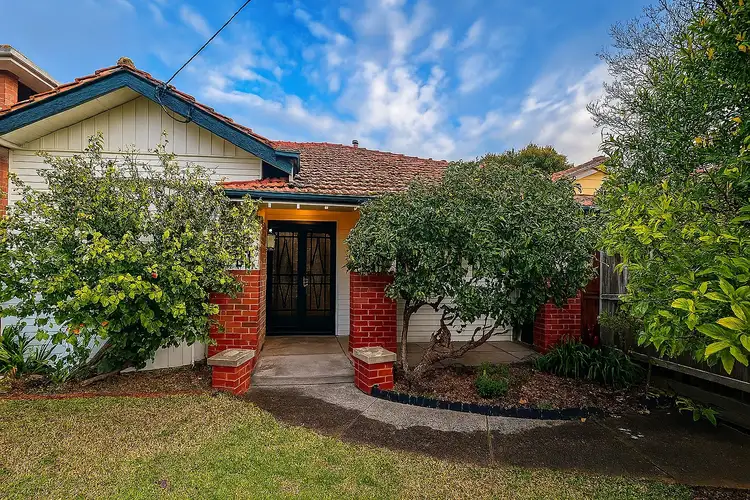 1/43 Gnarwyn Road, Carnegie VIC 3163