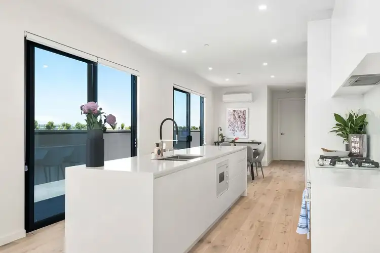 Fifth view of Homely unit listing, 301/39 Nicholson Street, Bentleigh VIC 3204