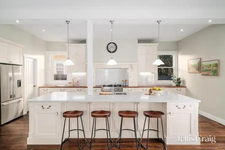 Third view of Homely house listing, 10 Holyrood Street, Hampton VIC 3188