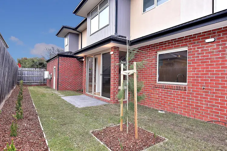 Fifth view of Homely townhouse listing, 3/82 Essex Road, Mount Waverley VIC 3149