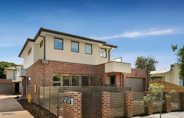 2/7 Lewellin Grove, Carrum VIC 3197