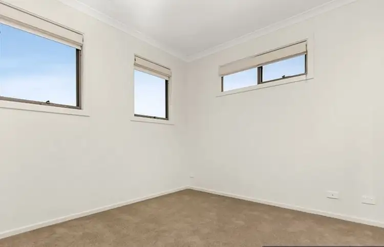 Second view of Homely townhouse listing, 2/7 Lewellin Grove, Carrum VIC 3197