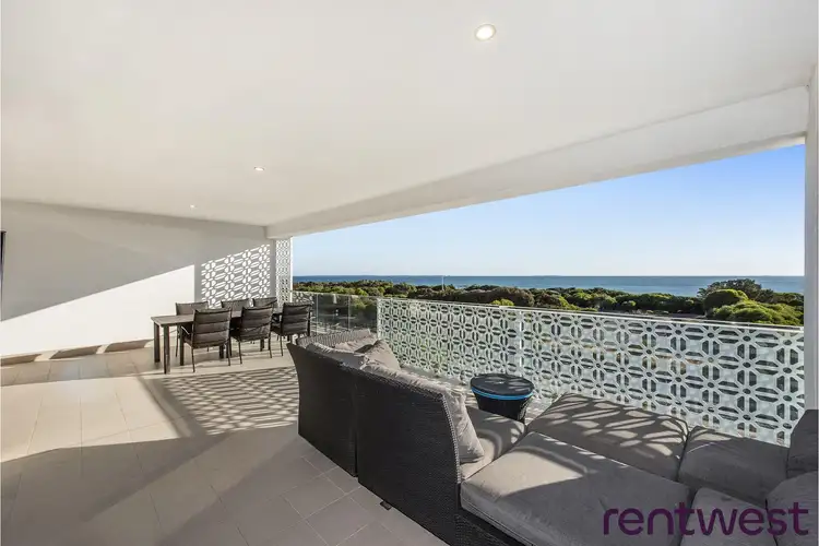 17/13 O'Connor Close, North Coogee WA 6163