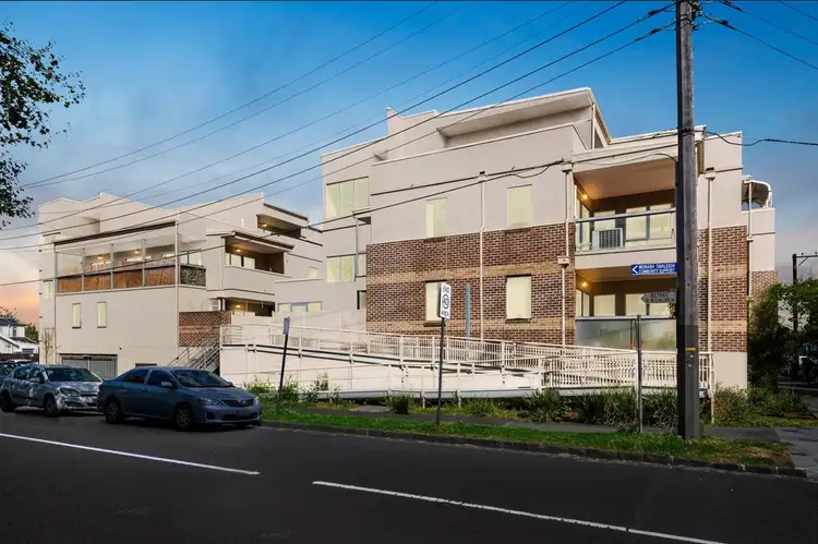 3/82-86 Atherton Road, Oakleigh VIC 3166