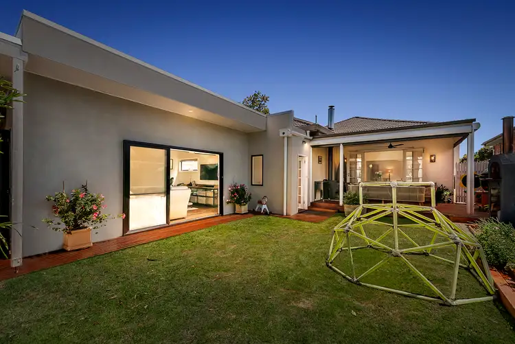 10 Henry Street, Oakleigh VIC 3166