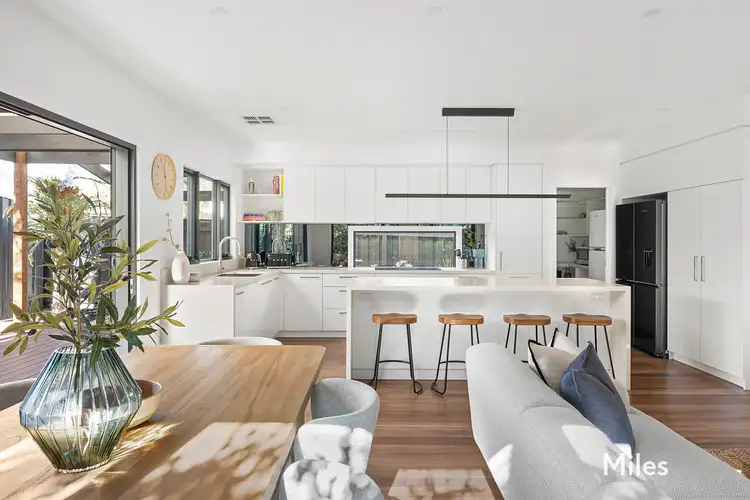 Third view of Homely house listing, 2 Kelvin Grove, Thornbury VIC 3071