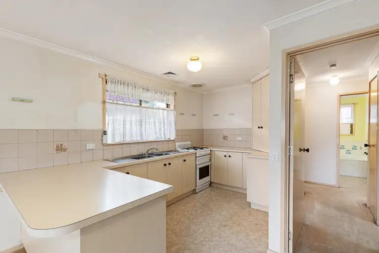 Second view of Homely unit listing, 6/12 Rowlands Street, Sebastopol VIC 3356