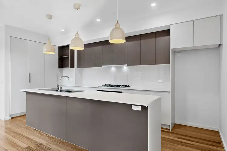 1/40 Hamel Street, Box Hill South VIC 3128