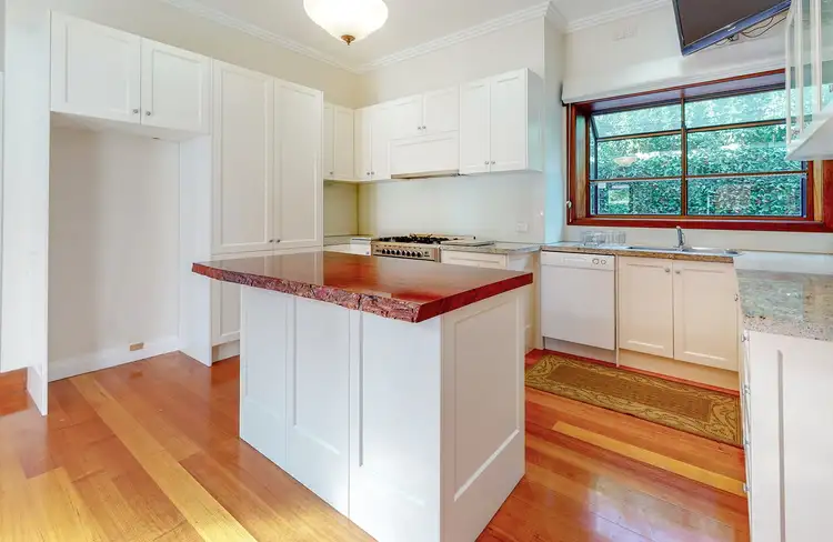 Third view of Homely house listing, 5 Murrumbeena Crescent, Murrumbeena VIC 3163