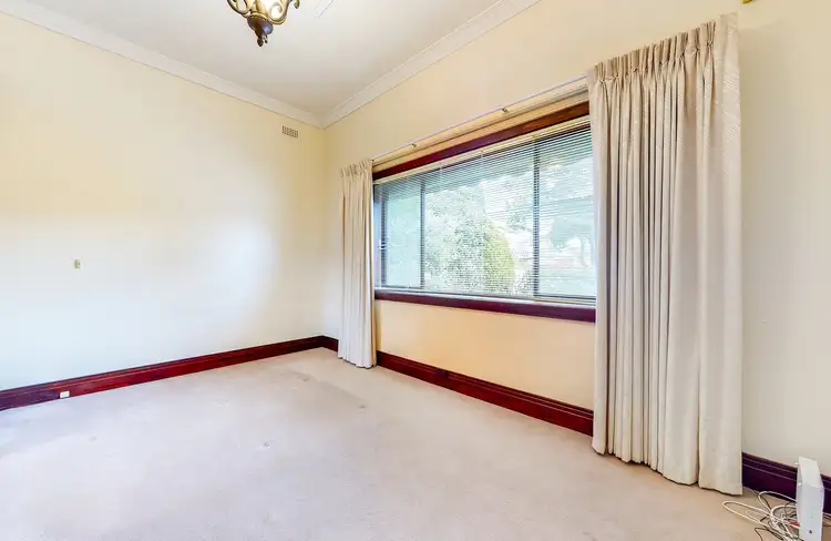 Fourth view of Homely house listing, 5 Murrumbeena Crescent, Murrumbeena VIC 3163