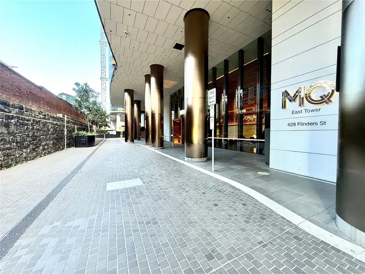 3301/628 Flinders Street, Docklands VIC 3008