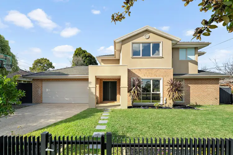 9 Sutton Court, Glen Waverley VIC 3150