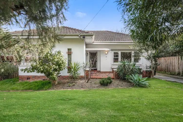 13 Lockhart Street