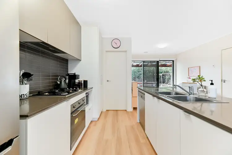 27 Excelsior Circuit, Mulgrave VIC 3170