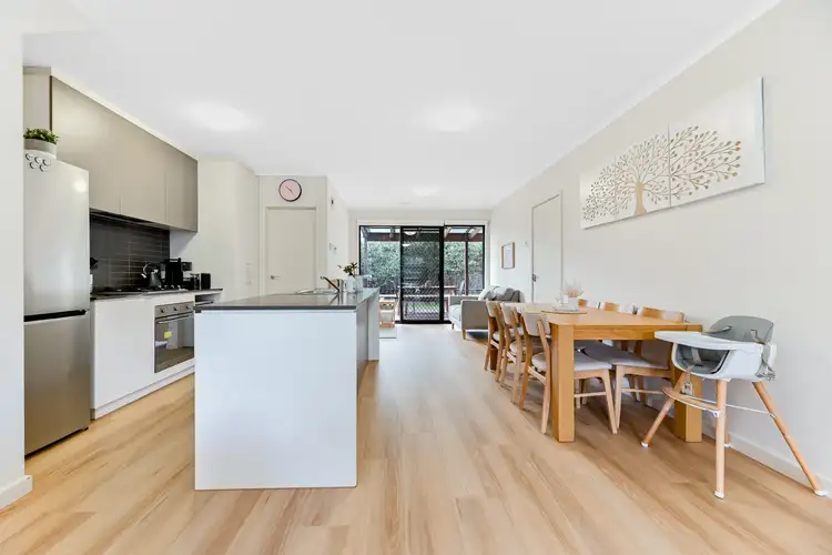 Second view of Homely house listing, 27 Excelsior Circuit, Mulgrave VIC 3170