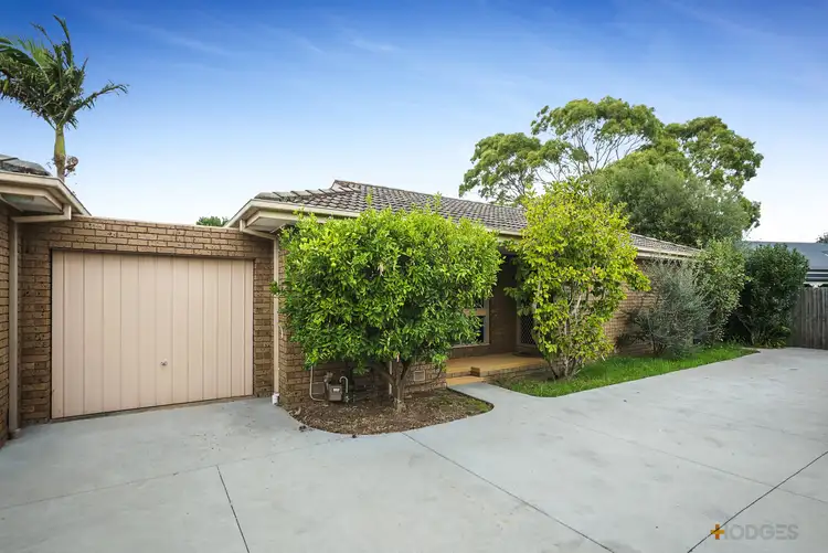 4/2 Temora Street, Mordialloc VIC 3195