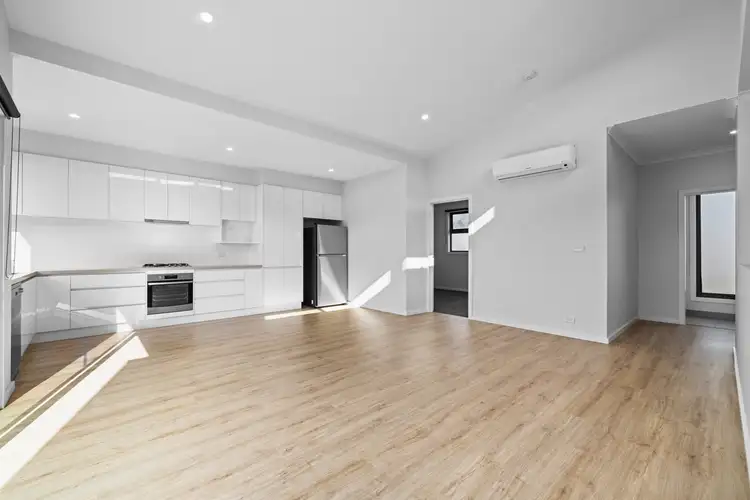 Fourth view of Homely townhouse listing, 5 Travis Close, Lilydale VIC 3140