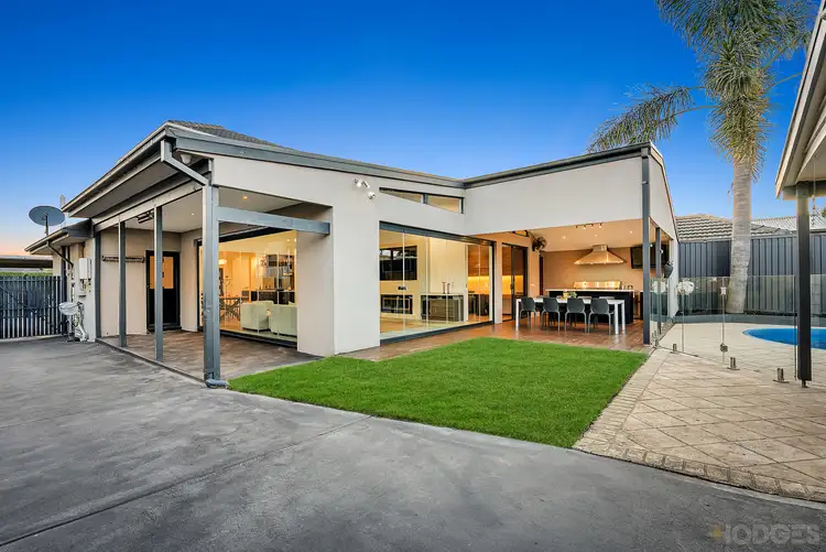 11 Dallas Street, Mentone VIC 3194
