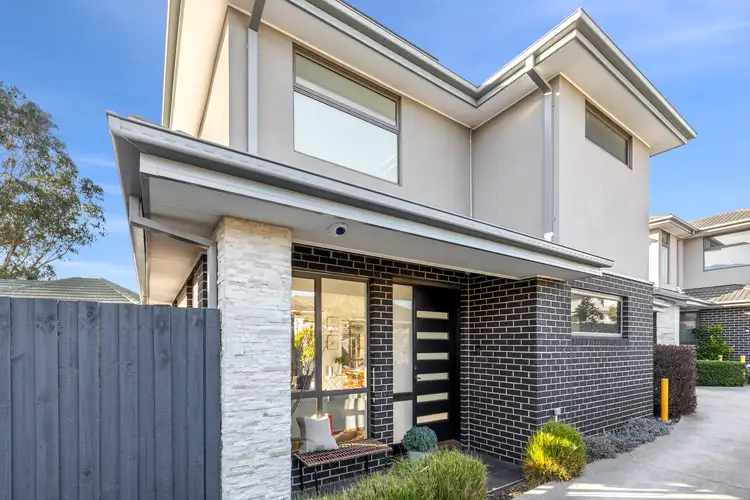 2/30 Elizabeth Street, Oakleigh East VIC 3166