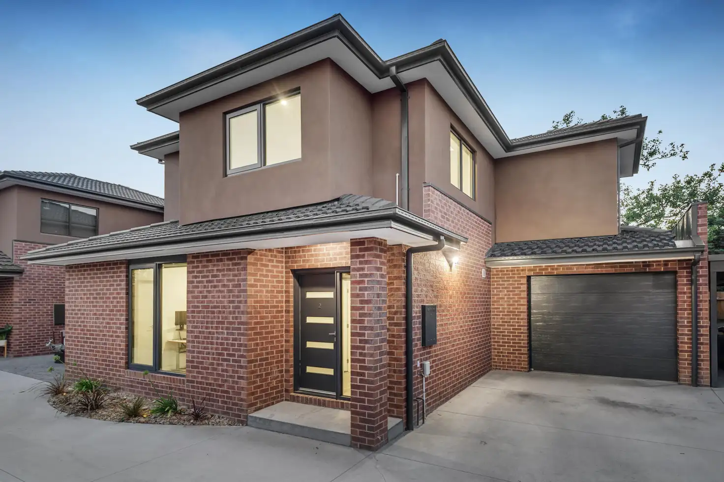 Main view of Homely townhouse listing, 2/25 Strathallan Road, Macleod VIC 3085