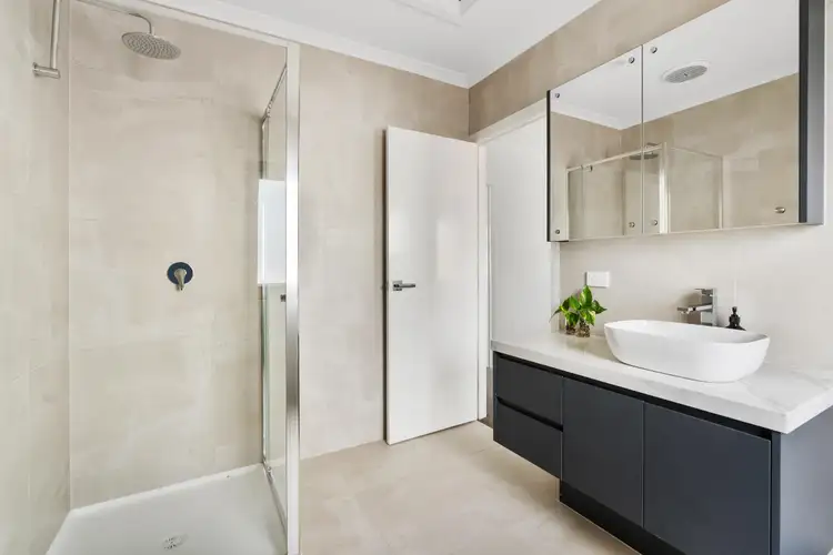 Sixth view of Homely townhouse listing, 2/25 Strathallan Road, Macleod VIC 3085