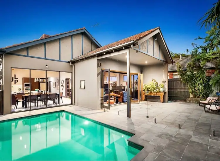 160 Bambra Road, Caulfield VIC 3162