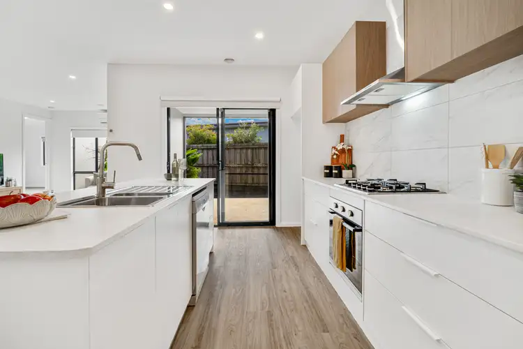 Fourth view of Homely house listing, 2/3 Rosney Court, Alfredton VIC 3350