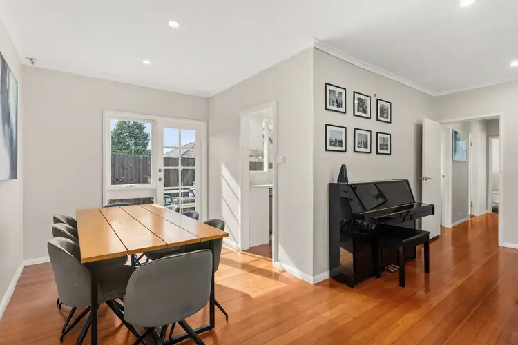 Fifth view of Homely unit listing, 2/2-4 Queens Parade, Ashwood VIC 3147