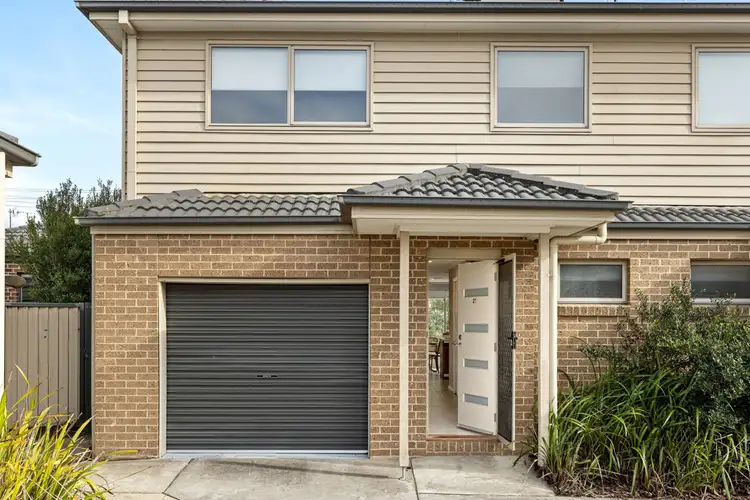 21 Ron Court, Canadian VIC 3350