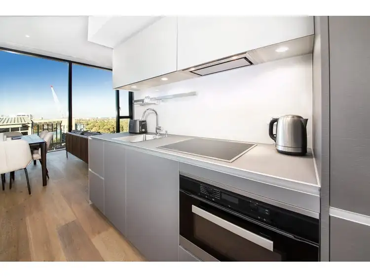1305/14 Queens Road, Melbourne VIC 3004