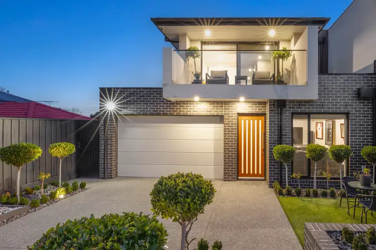 2 Benghazi Avenue, Ashburton VIC 3147