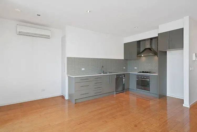 14/50 Poath Road, Hughesdale VIC 3166