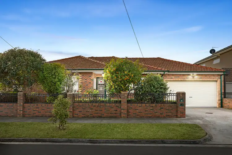 2/14 Inga Street, Oakleigh East VIC 3166