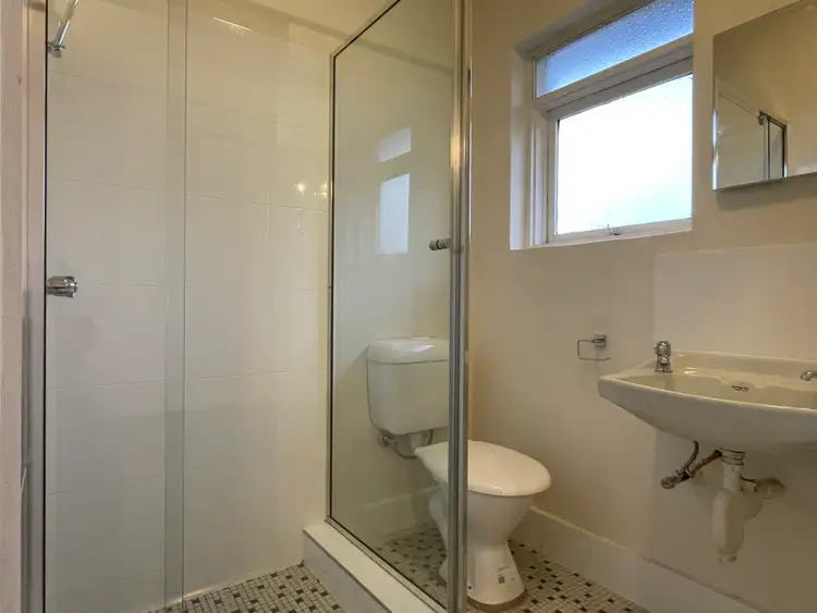 Fifth view of Homely apartment listing, 12/58 Trevelyan Street, Elsternwick VIC 3185